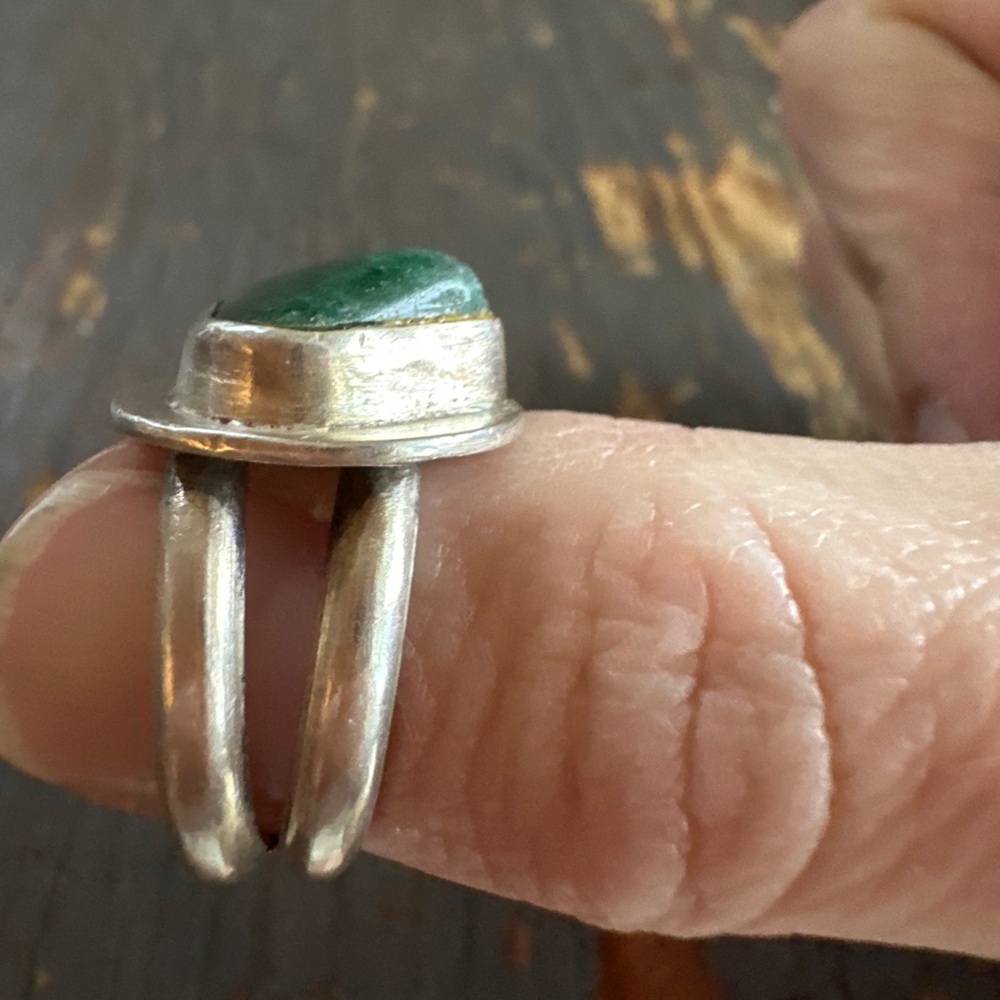 Sterling Silver Green Agate Ring - image 6